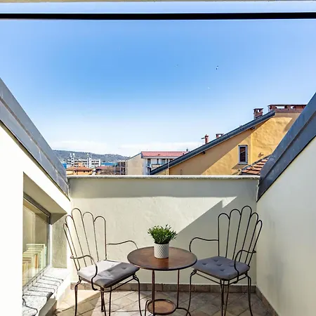 L'atelier, Artistc Luxury Apartment, Ac Wifi, Garage, * Arona